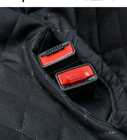 Protector de asiento Novaria instalado en automóvil